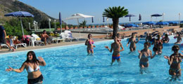 Fitness in piscina